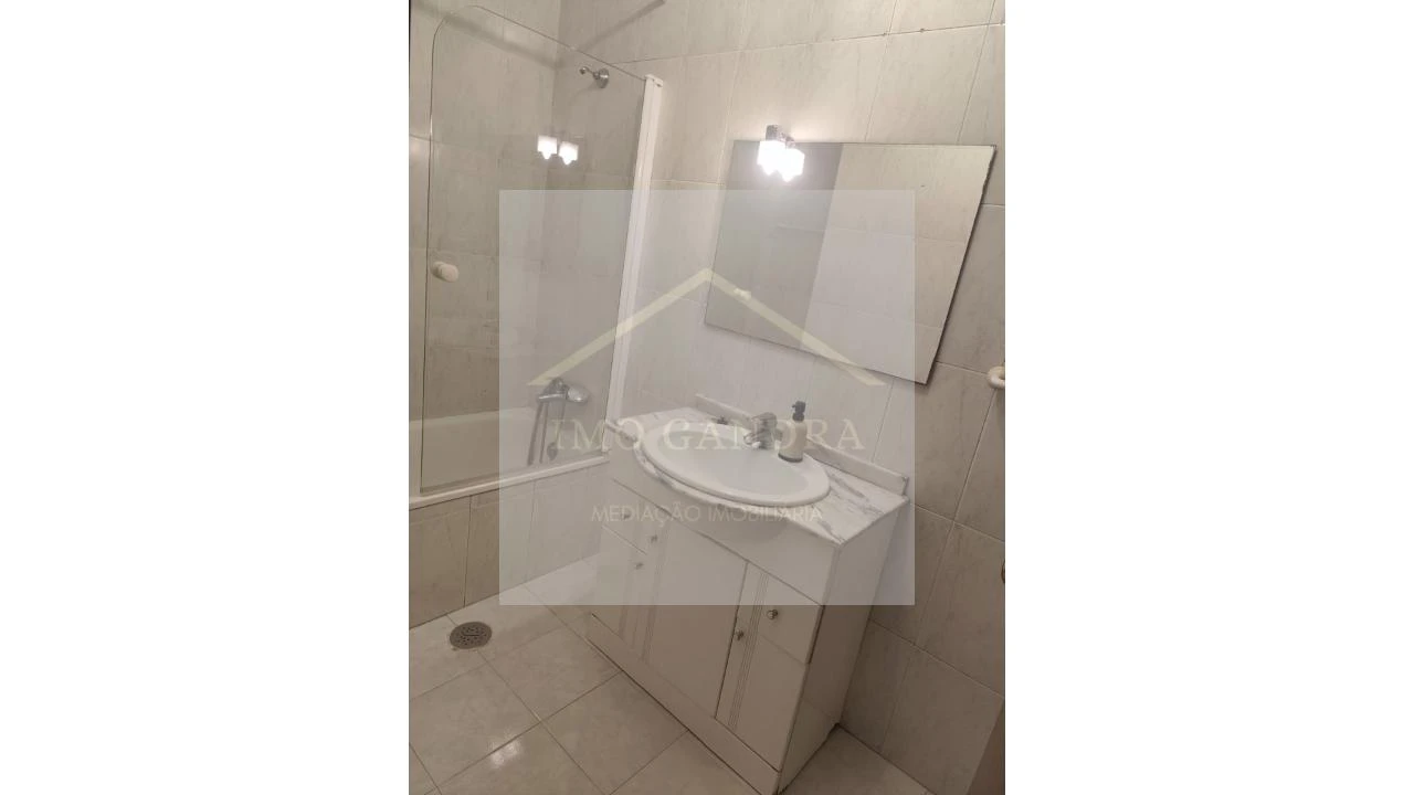 Apartamento T2 para Venda em Aguas Santas Foto 10