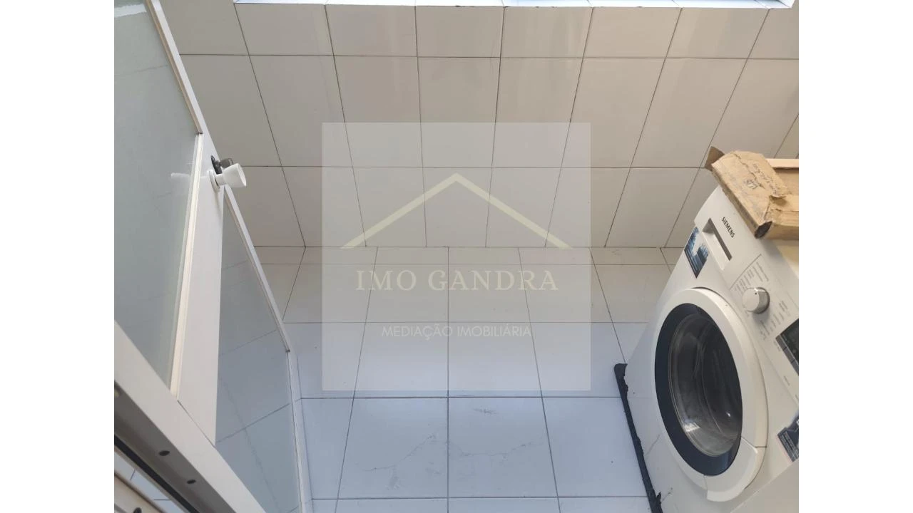 Apartamento T2 para Venda em Aguas Santas Foto 7