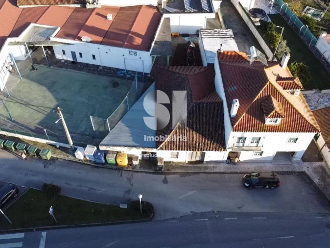 Armazém para Venda em Dois Portos e Runa Foto 7