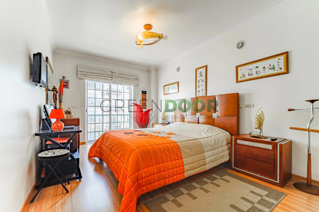 Apartamento T2 para Venda em Amora Foto 13