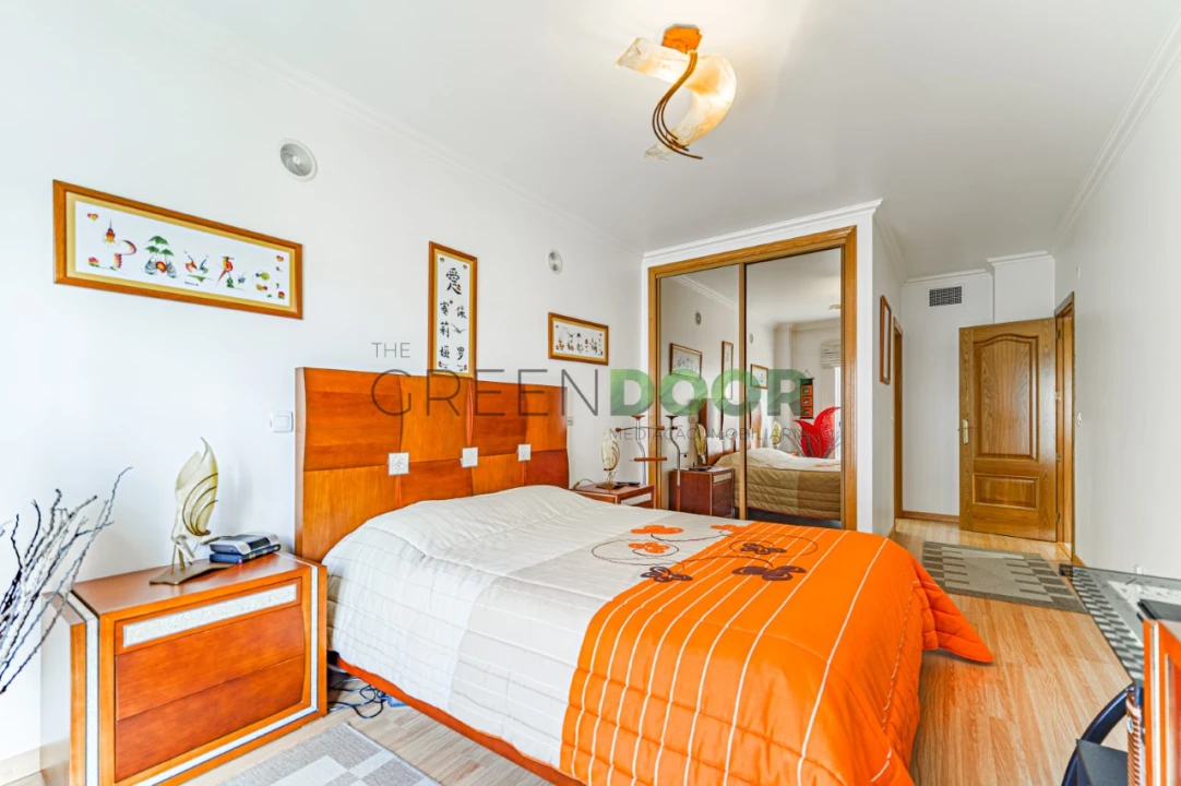 Apartamento T2 para Venda em Amora Foto 14