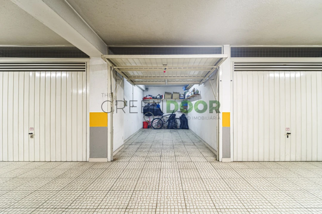 Apartamento T2 para Venda em Amora Foto 20