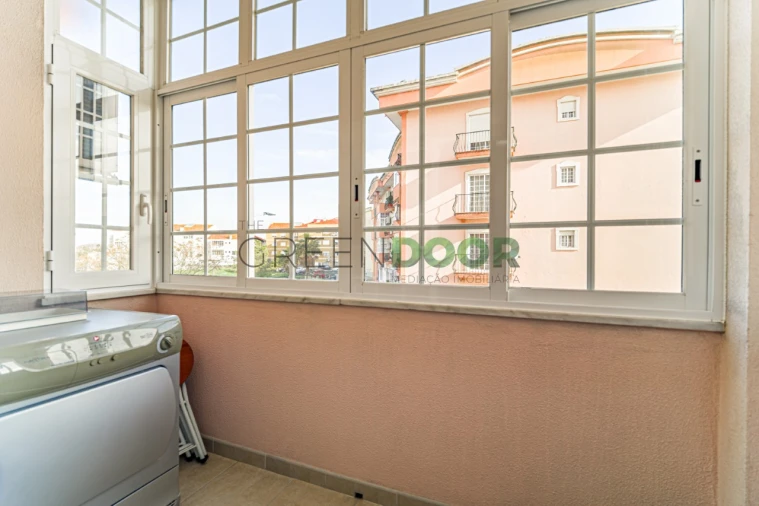 Apartamento T2 para Venda em Amora Foto 7