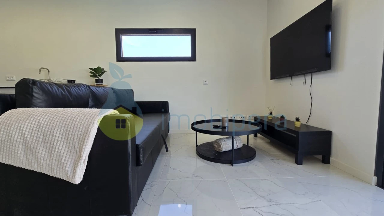 Moradia T2 para Venda em Armação de Pera Foto 15