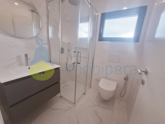 Moradia T2 para Venda em Armação de Pera Foto 14