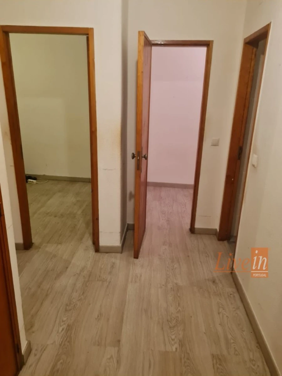 Apartamento T1 para Venda em Ericeira Foto 12