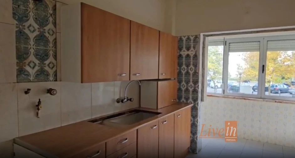 Apartamento T2 para Venda em Oeiras e São Julião da Barra, Paço de Arcos e Caxias Foto 1