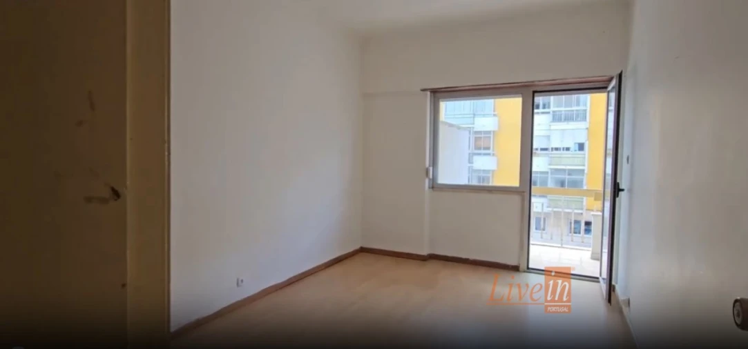 Apartamento T2 para Venda em Oeiras e São Julião da Barra, Paço de Arcos e Caxias Foto 5
