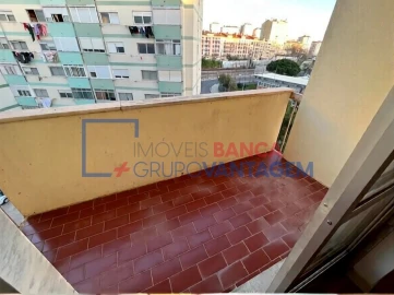 Apartamento T3 para Venda em Agualva e Mira-Sintra
