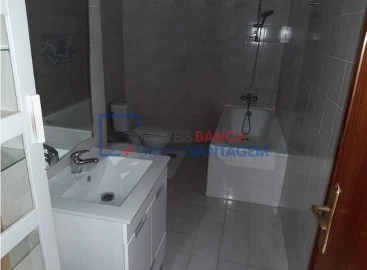Apartamento T2 para Venda em Rio de Mouro