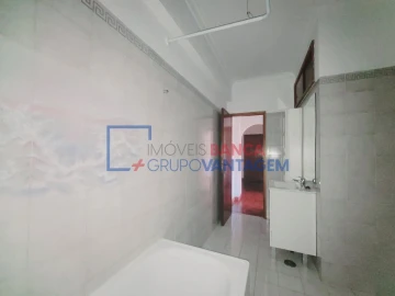 Apartamento T2 para Venda em Rio de Mouro