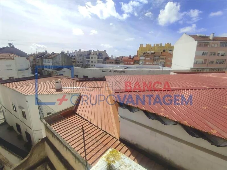 Apartamento T1 para Venda em Beato Foto 20