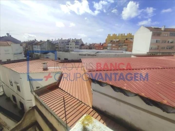 Apartamento T1 para Venda em Beato