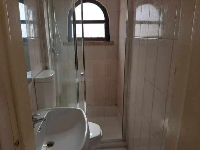 Apartamento T1 para Venda em Beato Foto 14