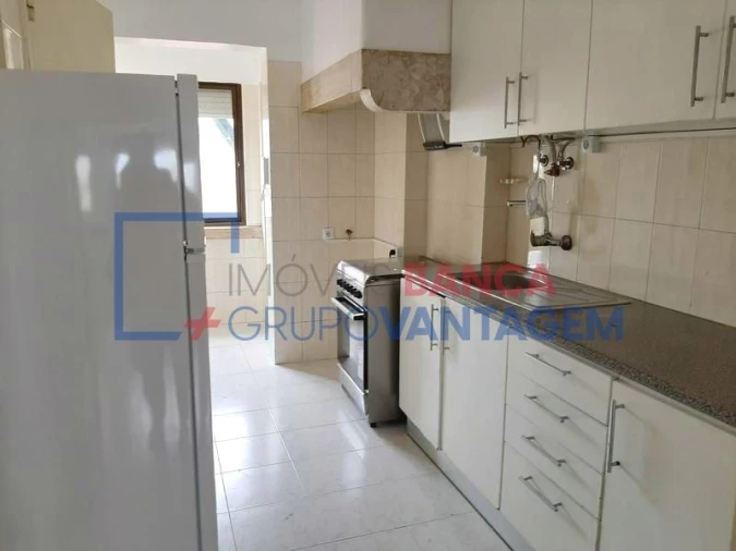 Apartamento T1 para Venda em Beato Foto 17