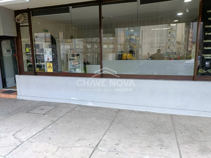 Loja para Trespasse em Custóias, Leça do Balio e Guifões Foto 1