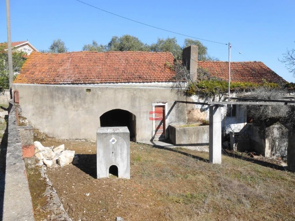 Moradia T3 para Venda em São Mamede Foto 1