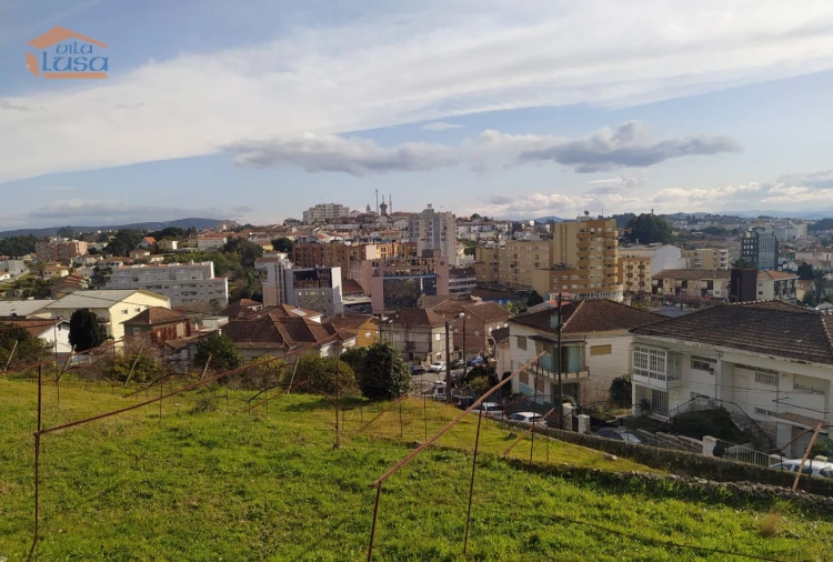Quinta T4 para Venda em Gondomar (São Cosme), Valbom e Jovim Foto 2