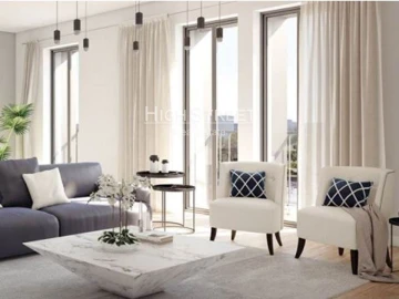Apartamento T4 para Venda em Alvalade