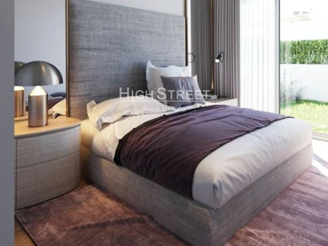 Apartamento T4 para Venda em Alvalade Foto 7