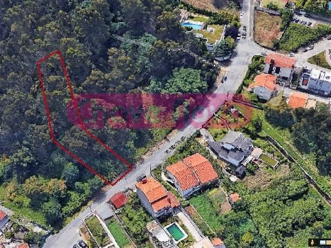 Terreno para Venda em Oliveira do Douro