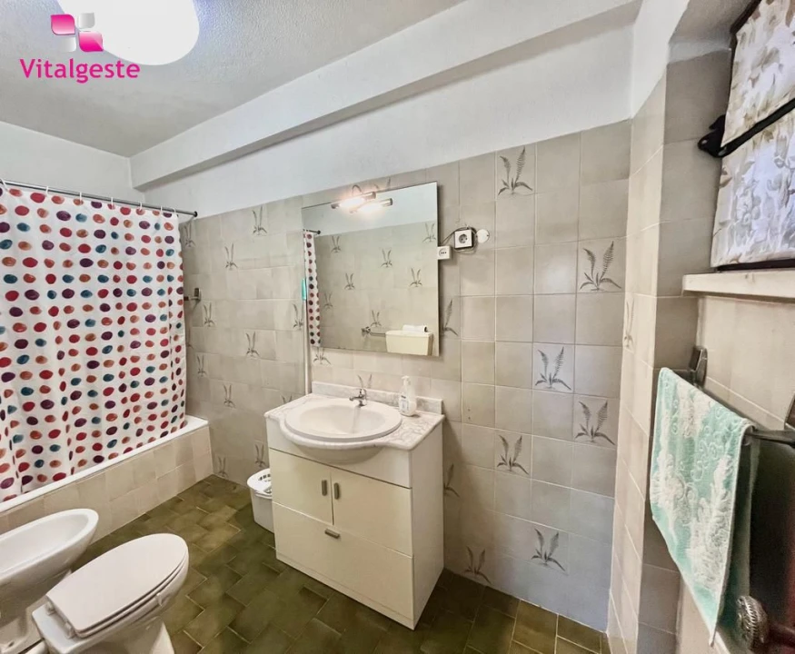 Apartamento T1 para Venda em Costa da Caparica Foto 4