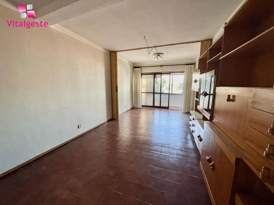 Apartamento T1 para Venda em Costa da Caparica Foto 8