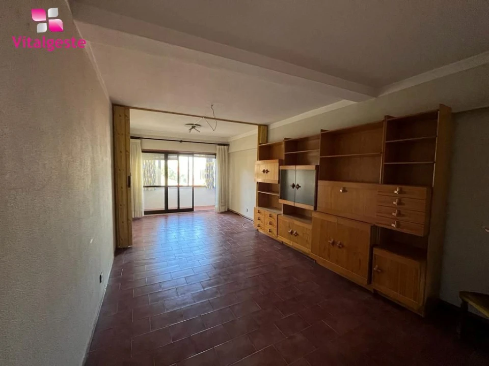 Apartamento T1 para Venda em Costa da Caparica Foto 18