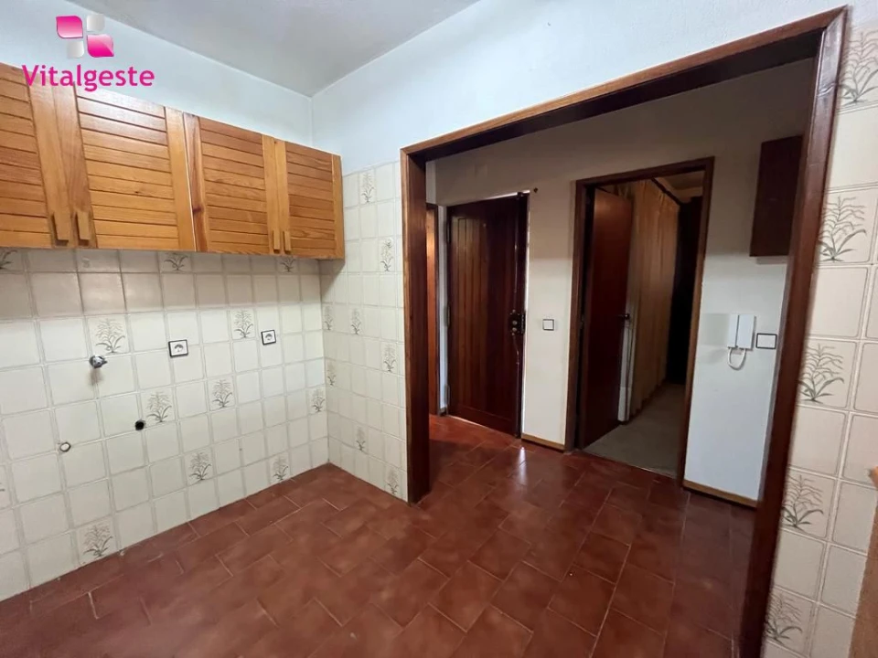 Apartamento T1 para Venda em Costa da Caparica Foto 21