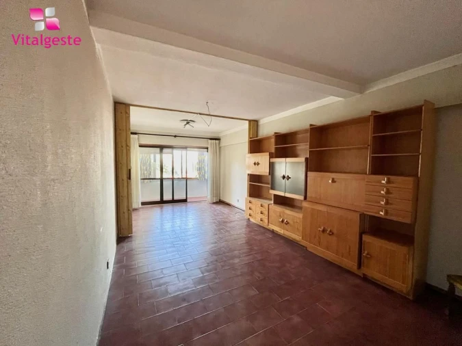 Apartamento T1 para Venda em Costa da Caparica Foto 17