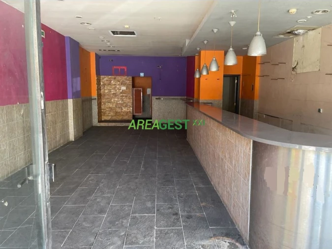 Loja para Venda em Costa da Caparica Foto 1