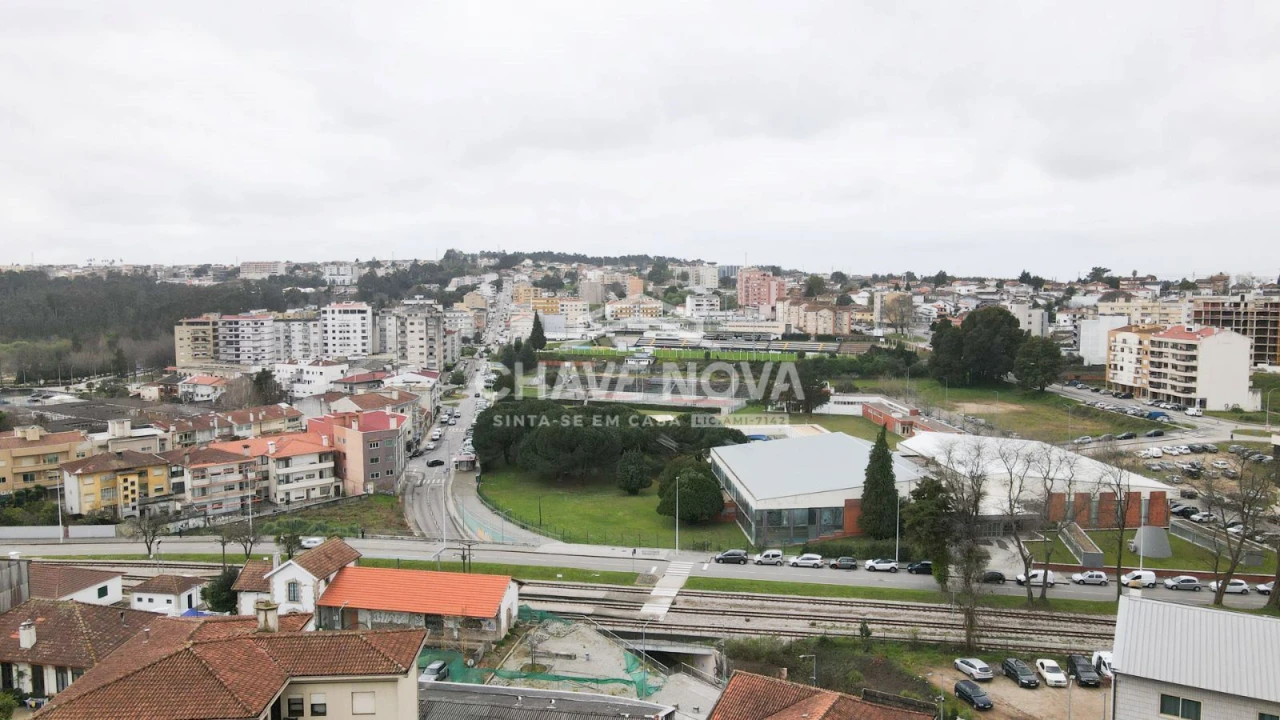Terreno P/ Prédio para Venda em São João da Madeira Foto 11