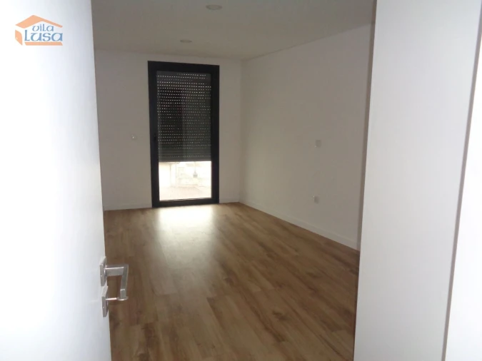 Apartamento T4 para Venda em Viseu Foto 7