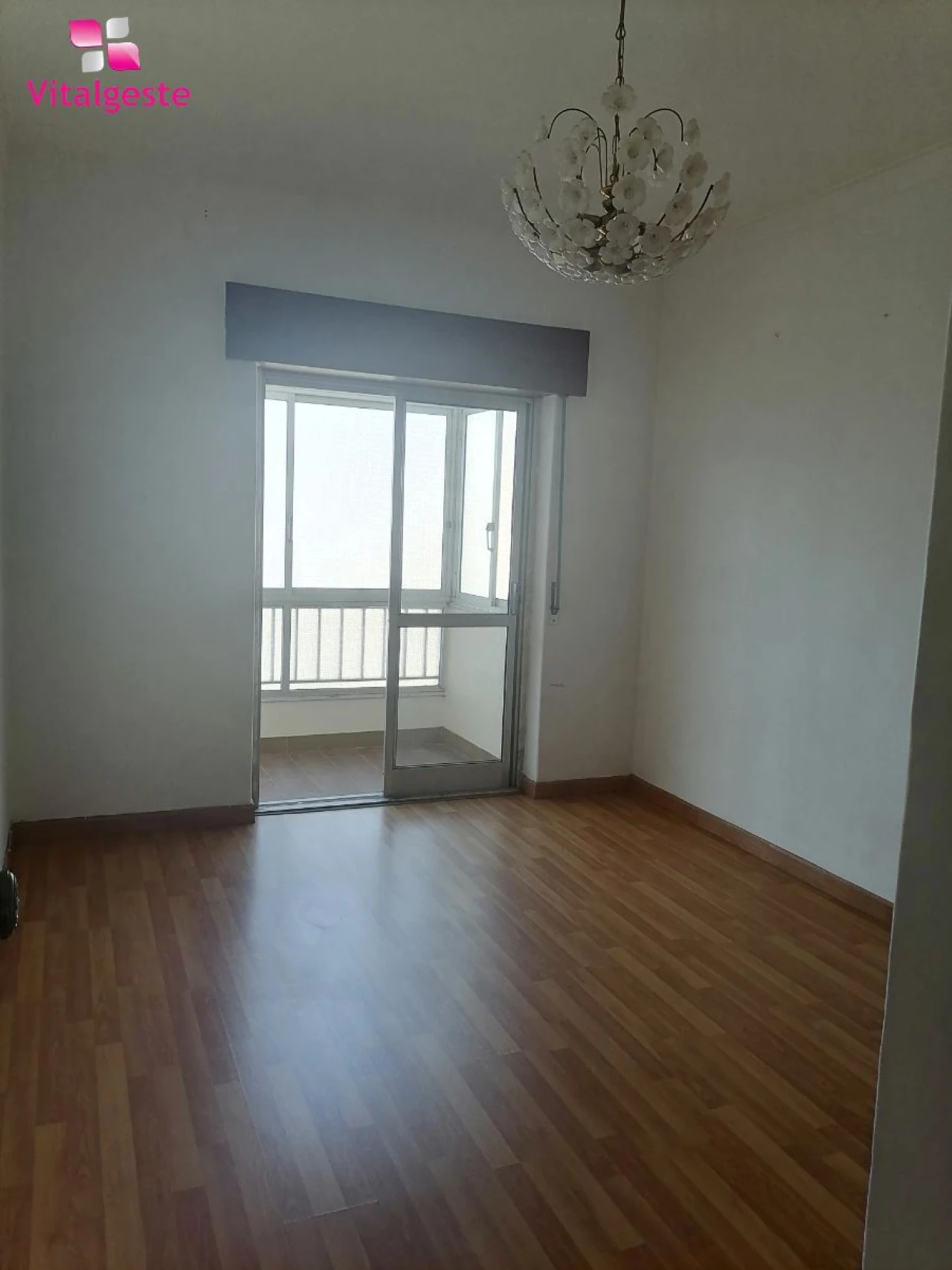 Apartamento T2 para Venda em Loures Foto 6