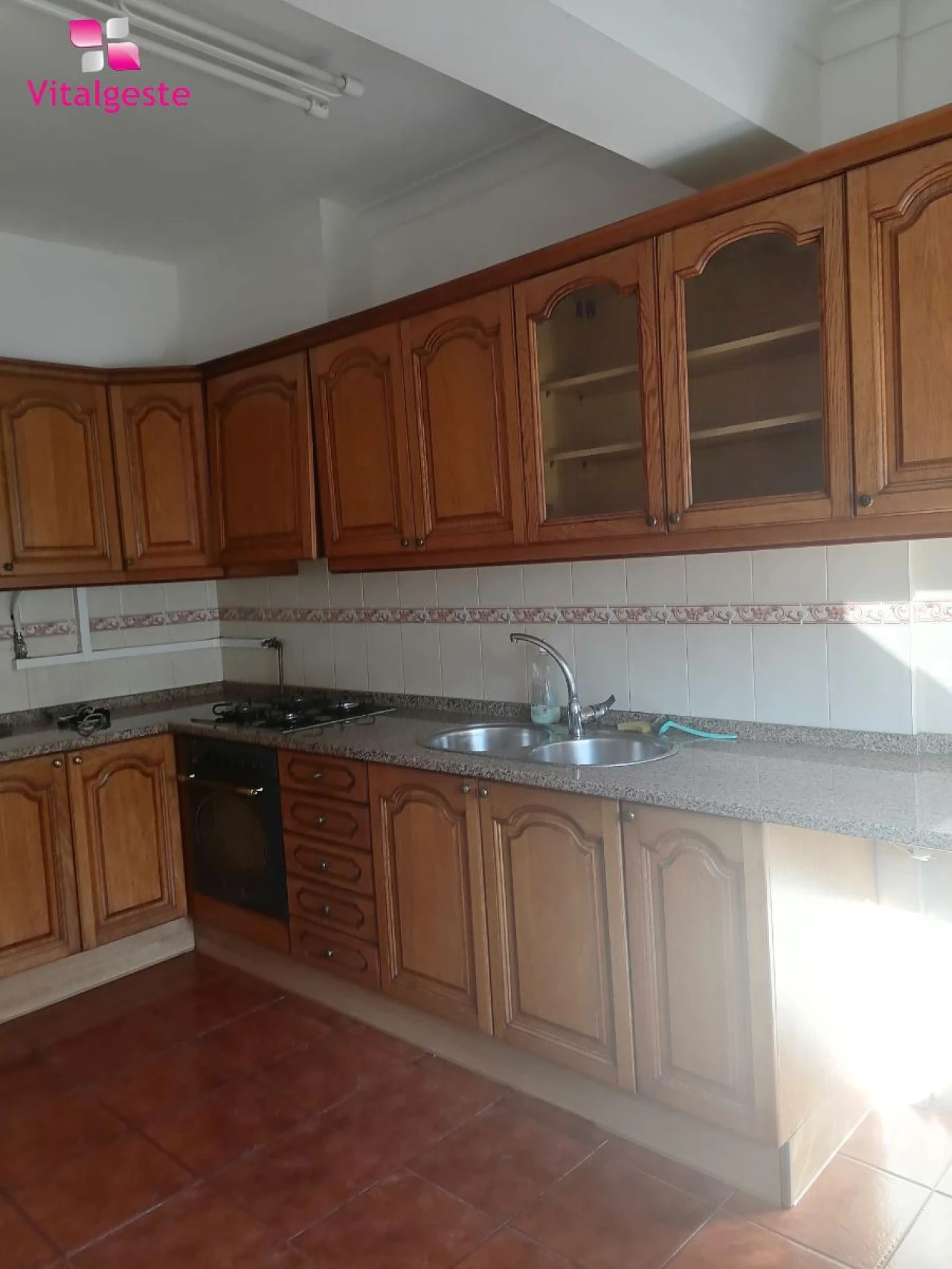 Apartamento T2 para Venda em Loures Foto 14