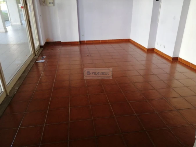 Loja para Venda em Matosinhos e Leça da Palmeira Foto 1