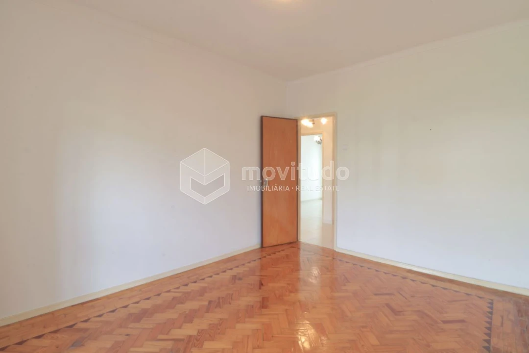 Apartamento T2 para Venda em Alhandra, São João dos Montes e Calhandriz Foto 13