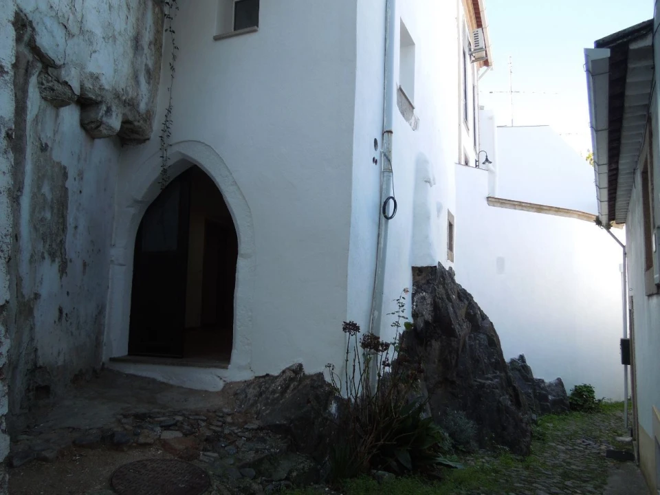 Moradia T5 para Venda em Santa Maria da Devesa Foto 3