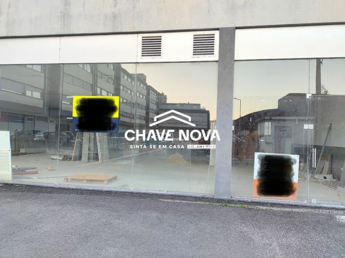 Loja para Arrendamento em Santa Maria da Feira, Travanca, Sanfins e Espargo Foto 11