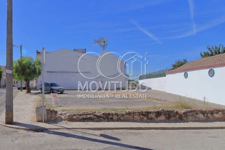 Terreno para Venda em Muge