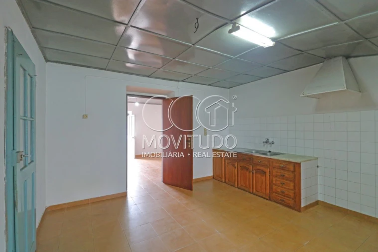 Terreno P/ Prédio para Venda em Pombalinho Foto 7