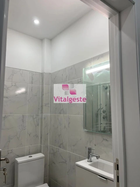 Apartamento T2 para Venda em Agualva e Mira-Sintra