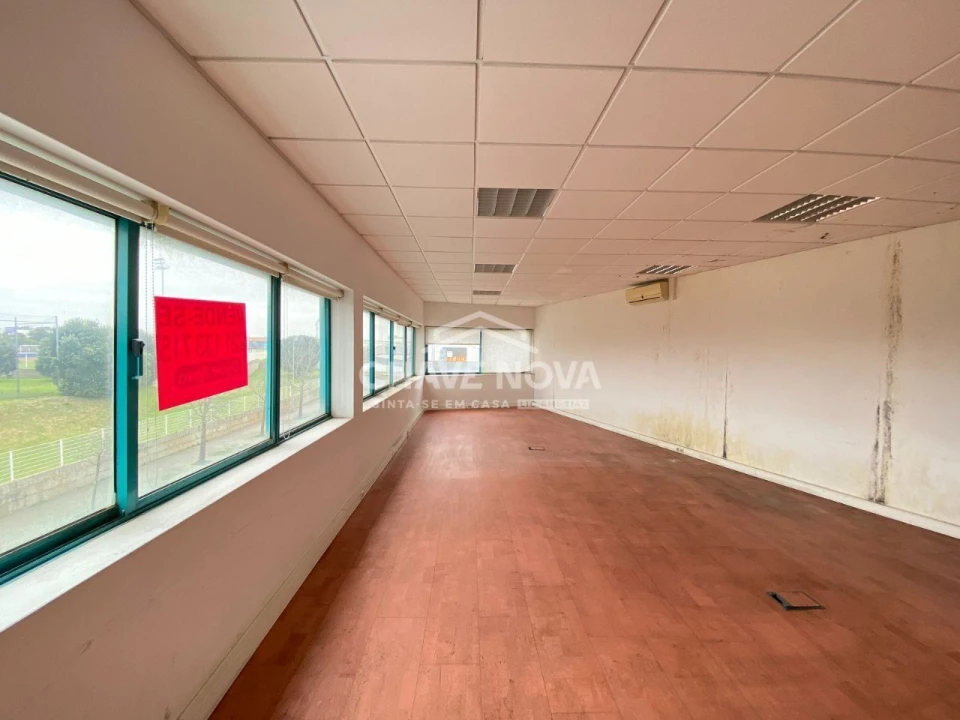 Escritório para Venda em Custóias, Leça do Balio e Guifões Foto 12