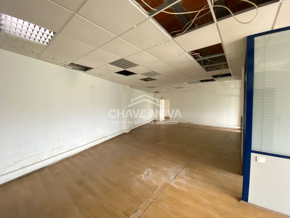 Escritório para Venda em Custóias, Leça do Balio e Guifões Foto 13