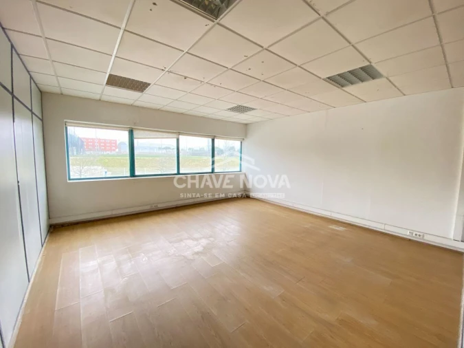 Escritório para Venda em Custóias, Leça do Balio e Guifões Foto 20