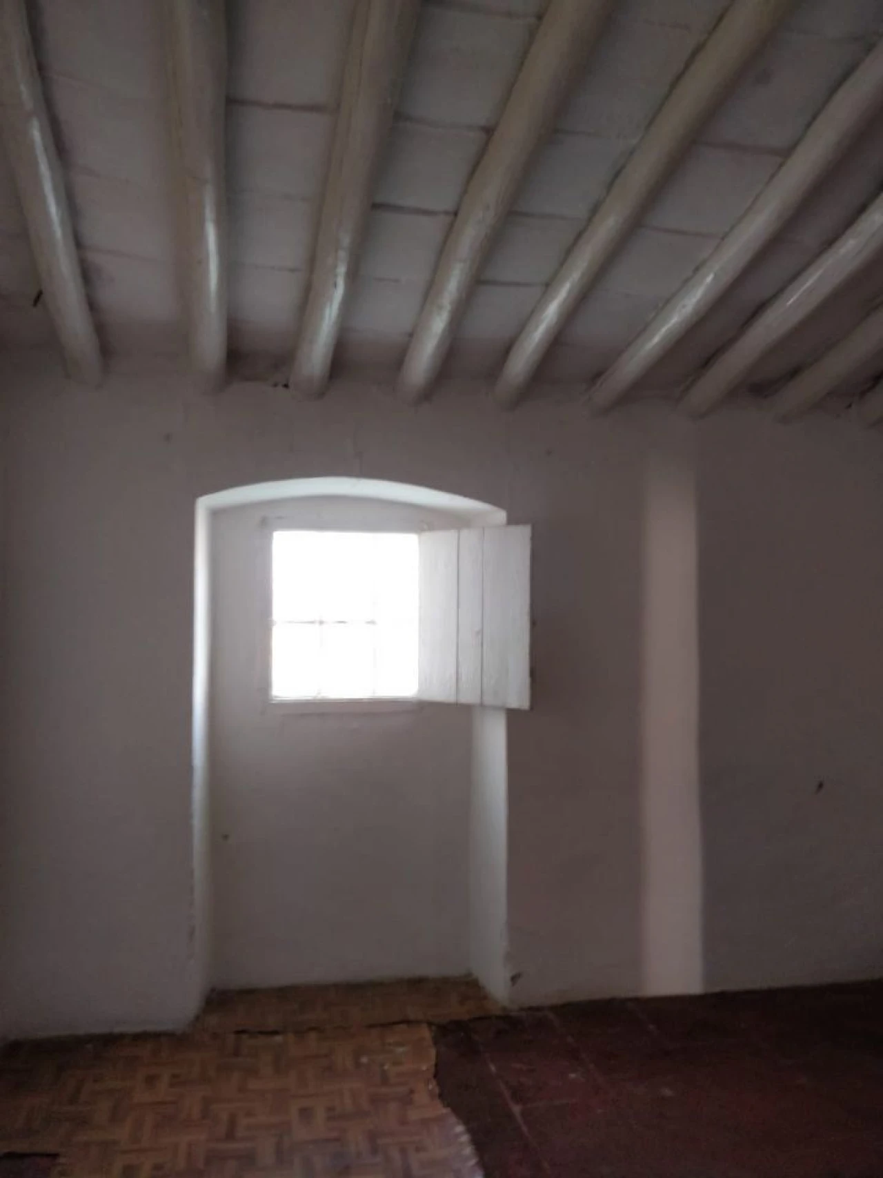 Moradia T3 para Venda em Assunção, Ajuda, Salvador e Santo Ildefonso Foto 8