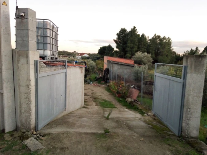 Quinta T1 para Venda em Póvoa de Rio de Moinhos e Cafede