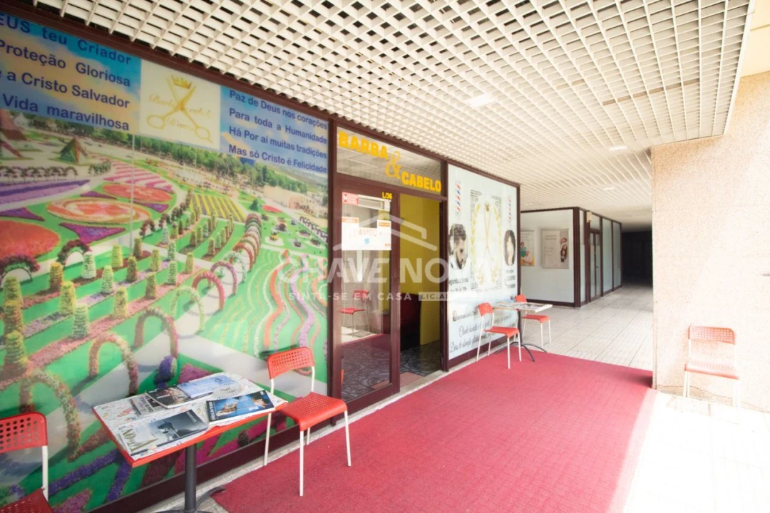 Loja para Venda em Arcozelo Foto 9