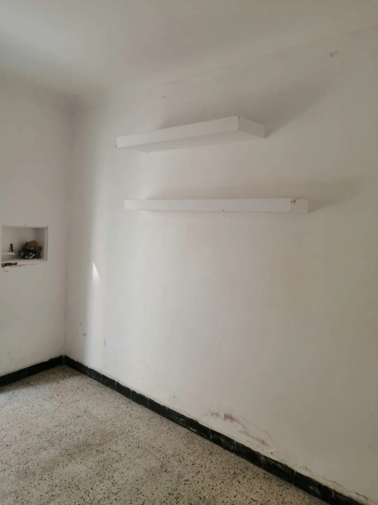 Moradia T2 para Venda em Assunção, Ajuda, Salvador e Santo Ildefonso Foto 6