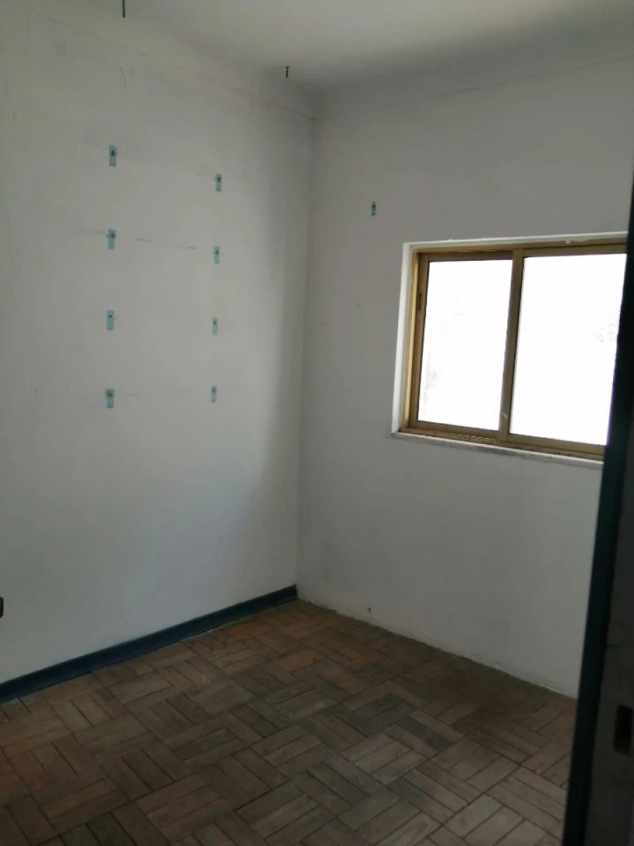 Moradia T2 para Venda em Assunção, Ajuda, Salvador e Santo Ildefonso Foto 4